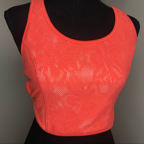 Free people sports bra/crop top - Picture 2 of 9